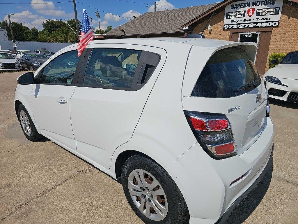 Chevrolet Sonic 5dr HB LT w/1FL 2020