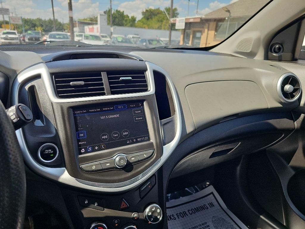 Chevrolet Sonic 5dr HB LT w/1FL 2020