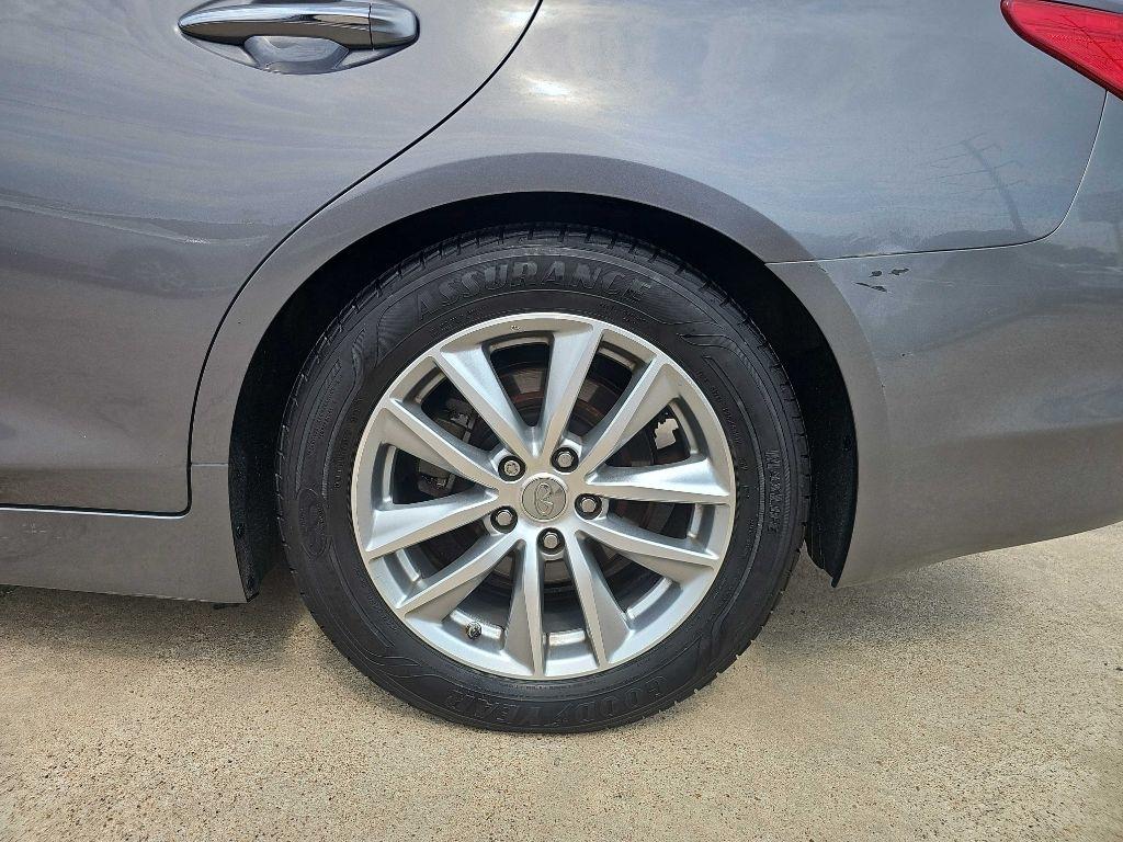 Infiniti Q50 4dr Sdn Premium RWD 2014