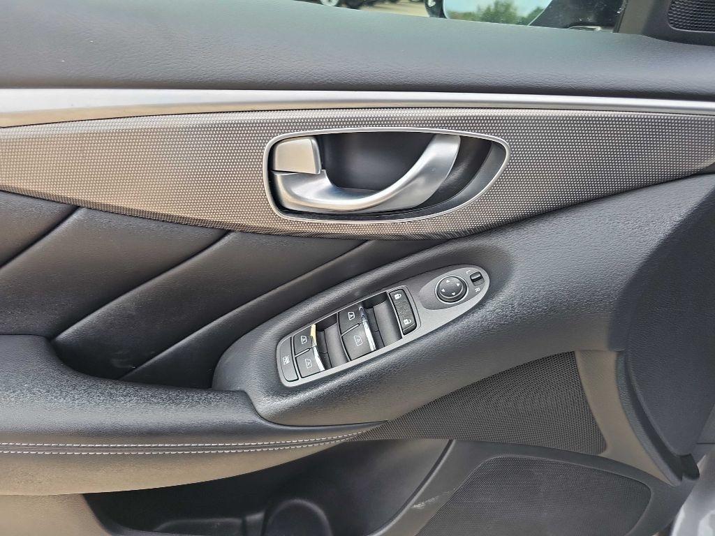 Infiniti Q50 4dr Sdn Premium RWD 2014