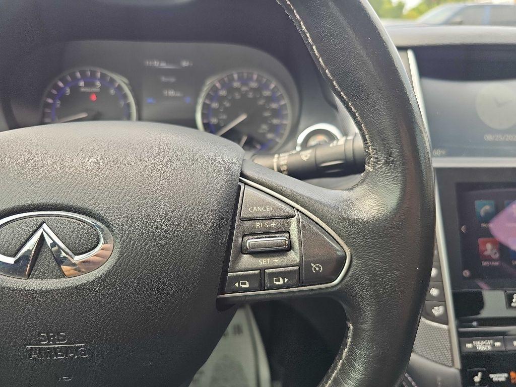 Infiniti Q50 4dr Sdn Premium RWD 2014