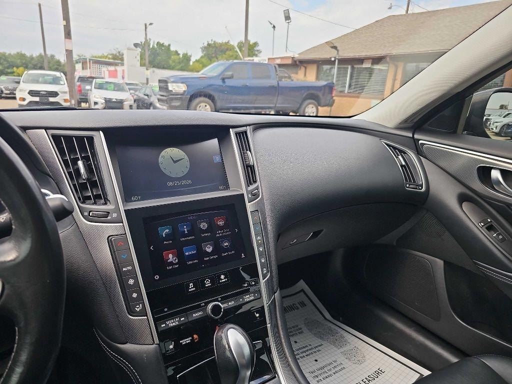 Infiniti Q50 4dr Sdn Premium RWD 2014