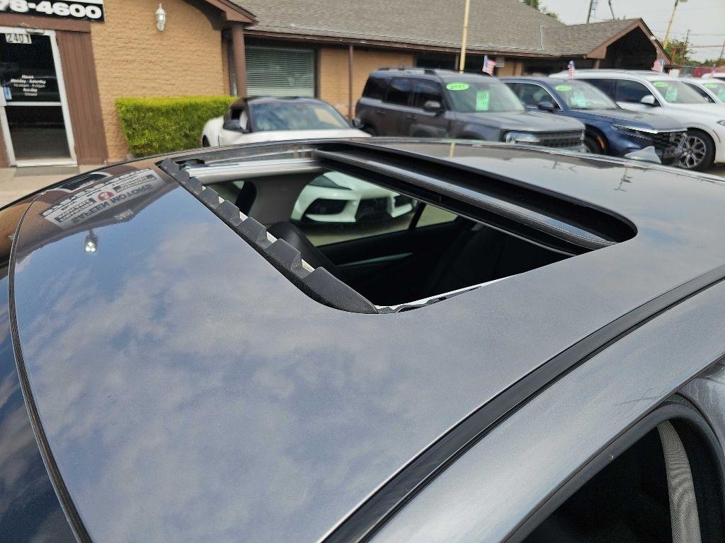 Infiniti Q50 4dr Sdn Premium RWD 2014