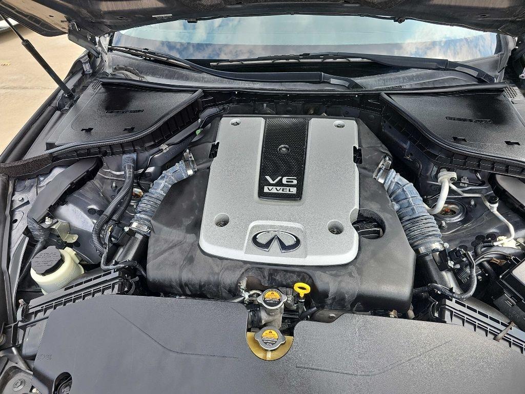 Infiniti Q50 4dr Sdn Premium RWD 2014