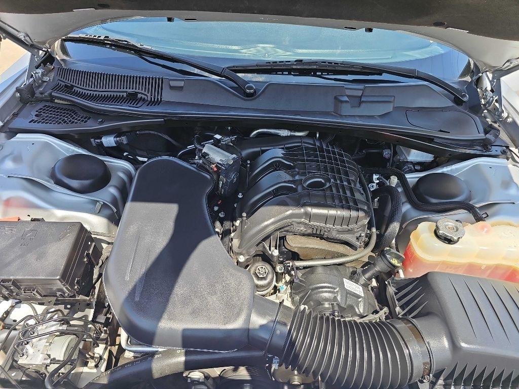 Dodge Challenger SXT RWD 2023