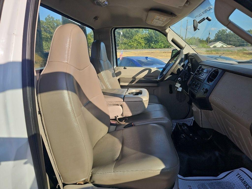 Ford Super Duty F-250 SRW 4WD Reg Cab 137" XLT 2008