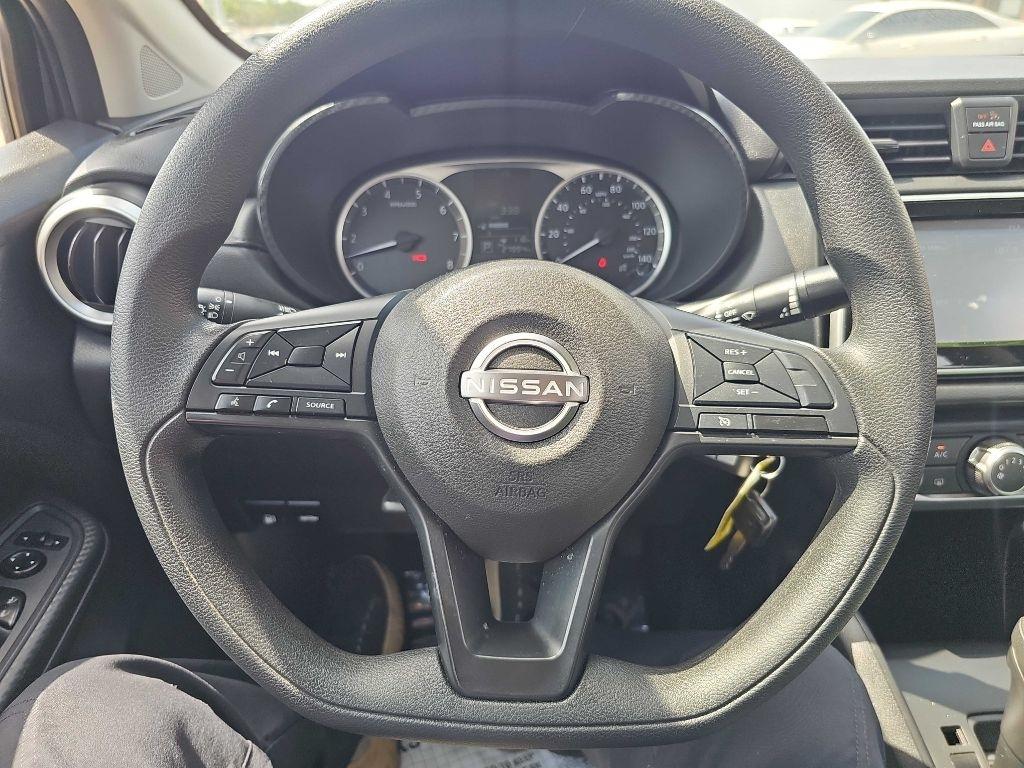 Nissan Versa S CVT 2025