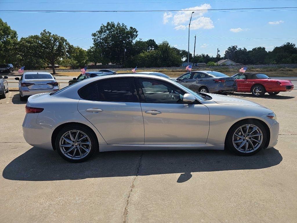 Alfa Romeo Giulia Ti RWD 2022
