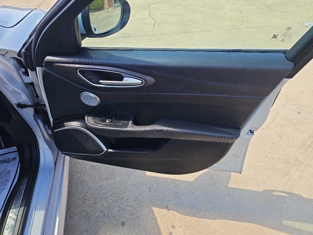 Alfa Romeo Giulia Ti RWD 2022