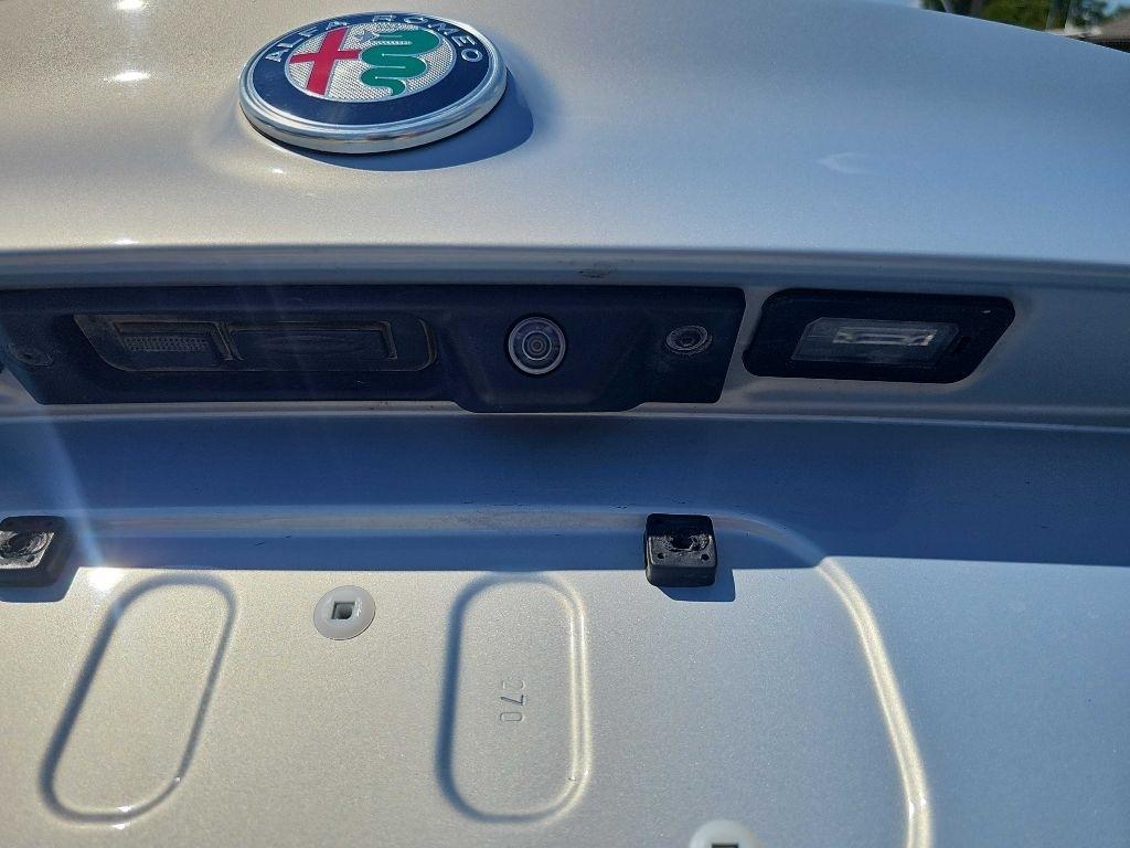 Alfa Romeo Giulia Ti RWD 2022