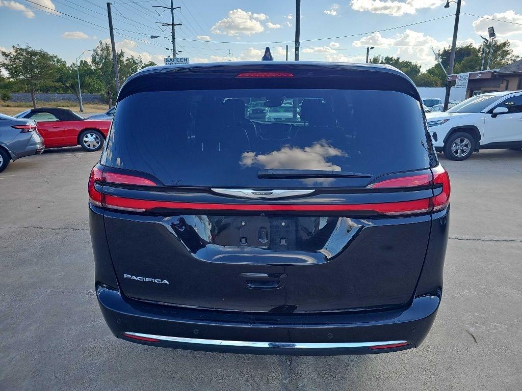 Chrysler Pacifica Select FWD 2025
