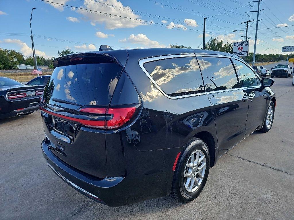 Chrysler Pacifica Select FWD 2025