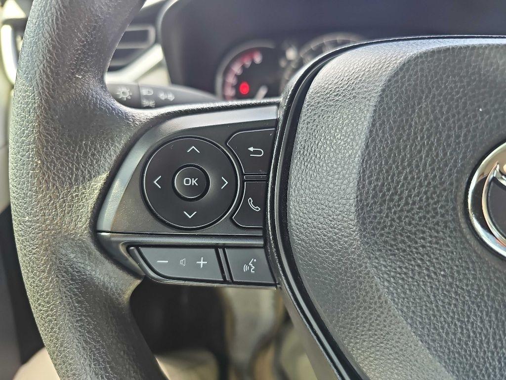 Toyota RAV4 XLE FWD (Natl) 2025