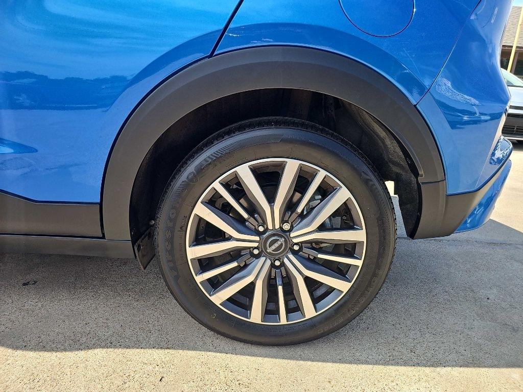 Nissan Kicks SV FWD 2023