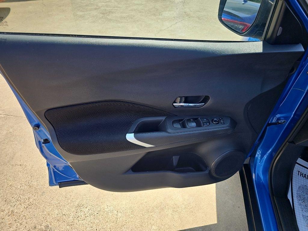 Nissan Kicks SV FWD 2023
