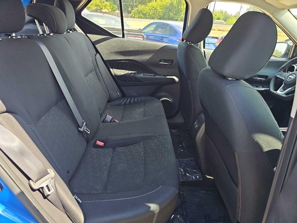Nissan Kicks SV FWD 2023