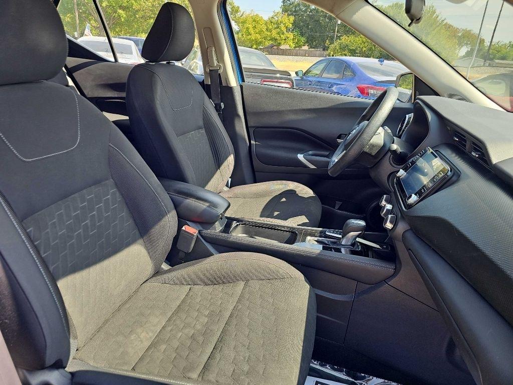 Nissan Kicks SV FWD 2023