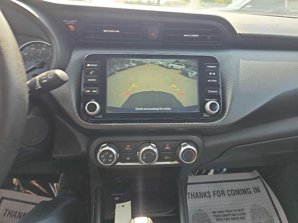 Nissan Kicks SV FWD 2023