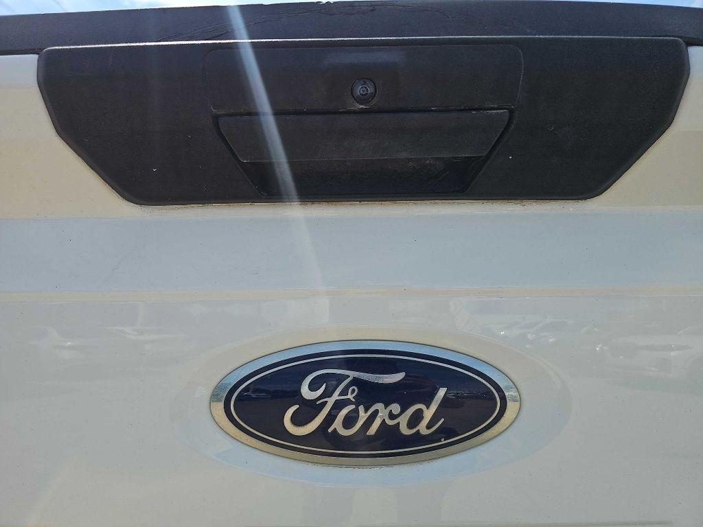 Ford F-150 photo 30