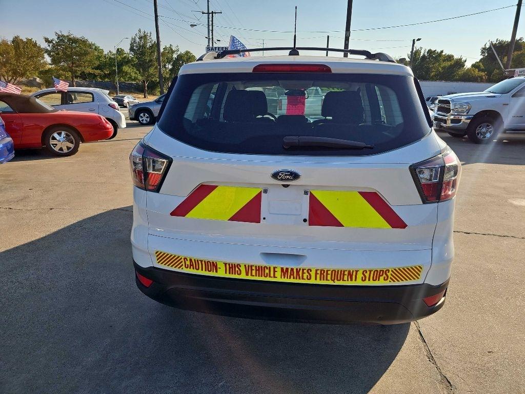 Ford Escape photo 4