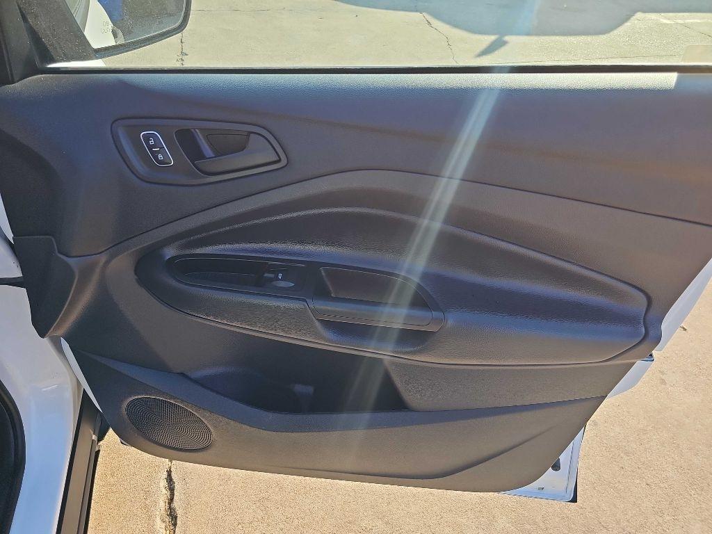 Ford Escape photo 17