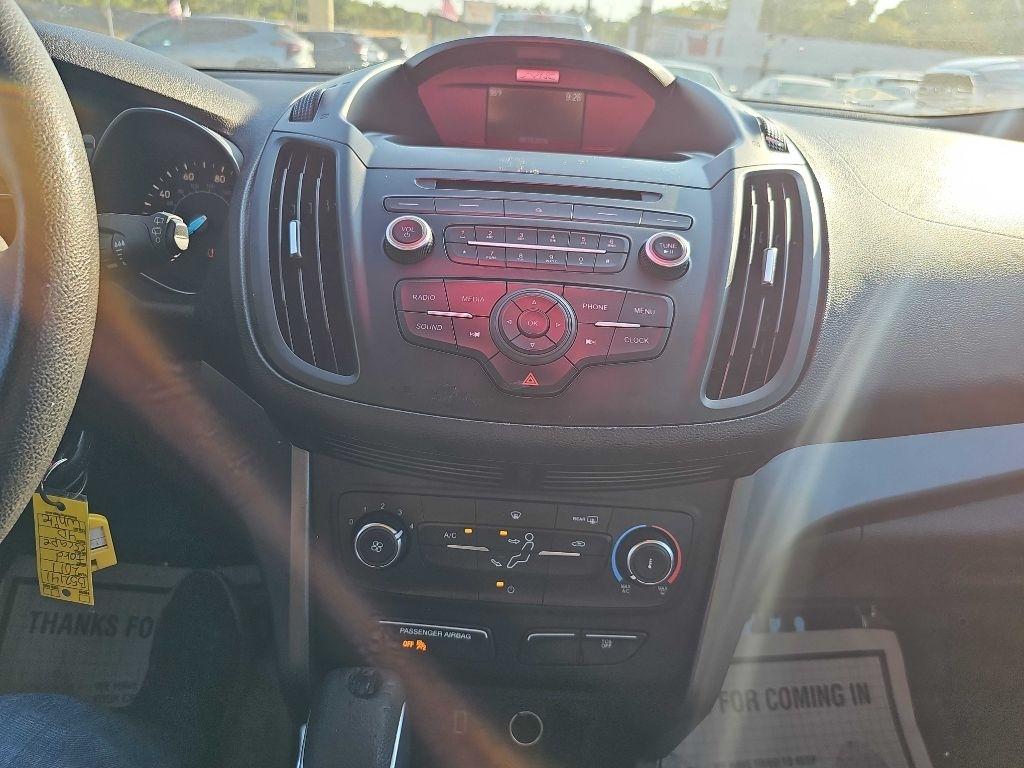Ford Escape photo 27