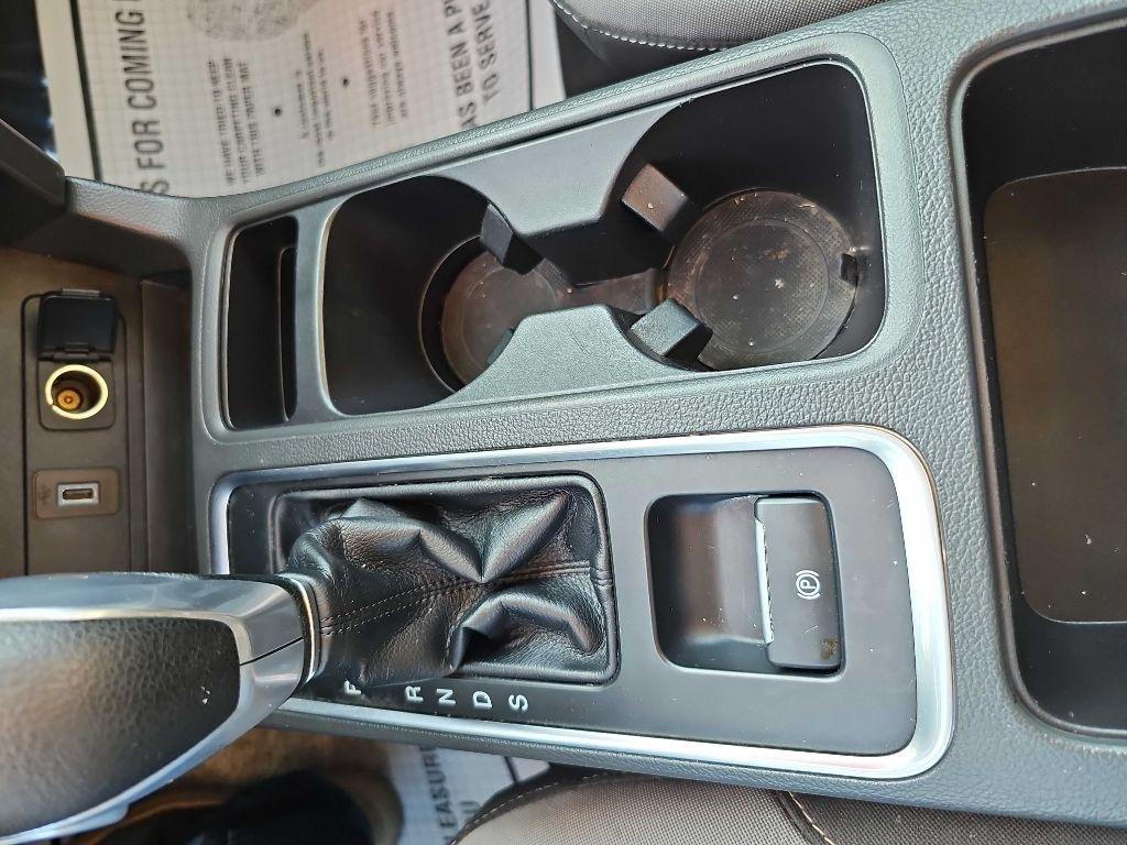 Ford Escape photo 30