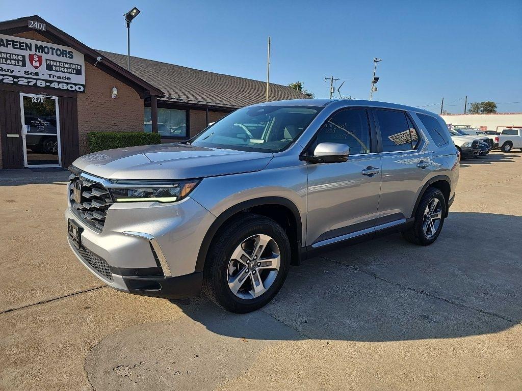 Honda Pilot photo 2
