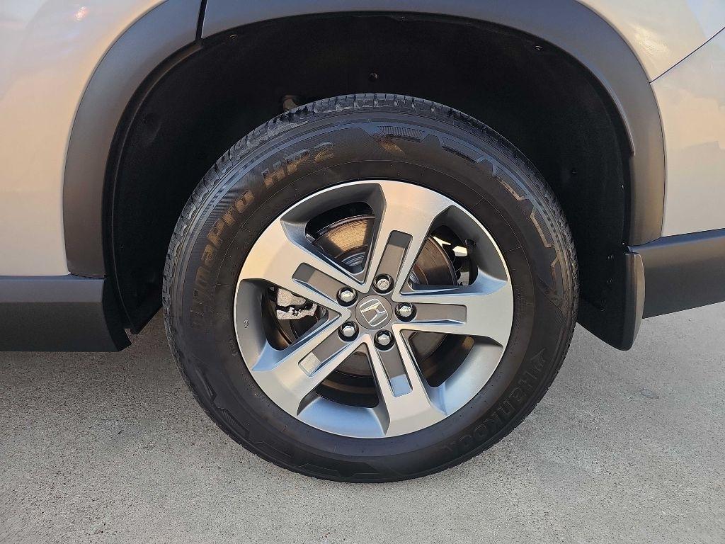 Honda Pilot photo 11