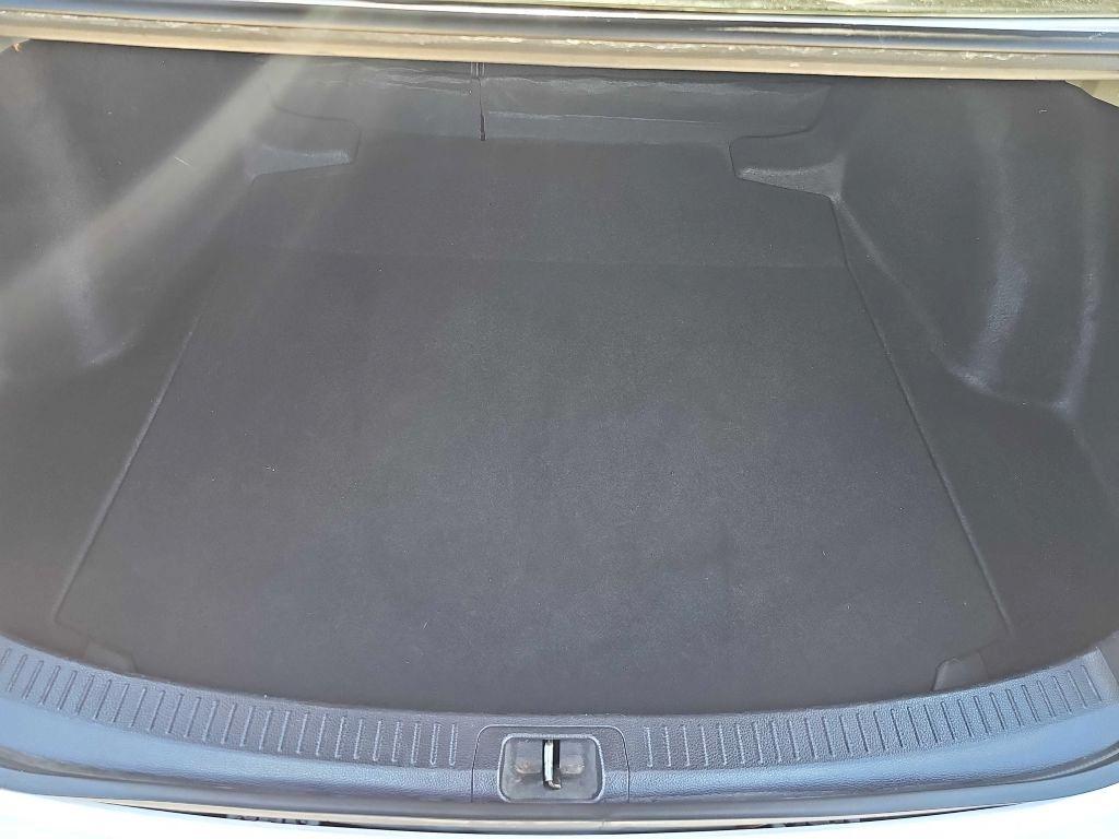 Toyota Corolla LE CVT (Natl) 2020