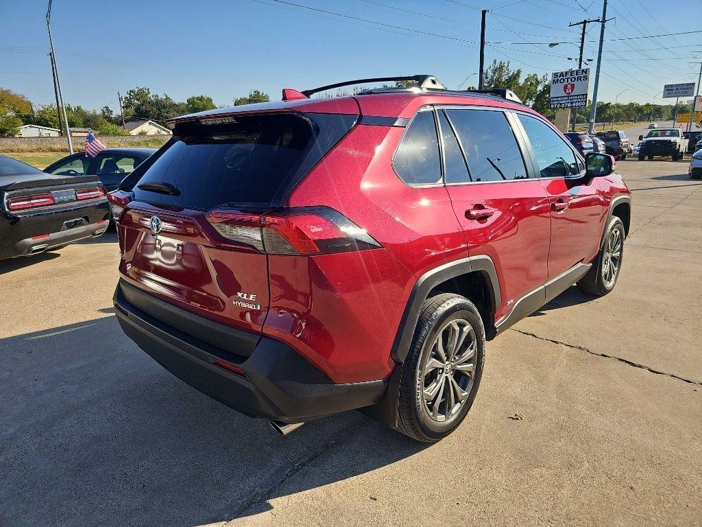 Toyota RAV4 Hybrid XLE Premium AWD (Natl) 2024