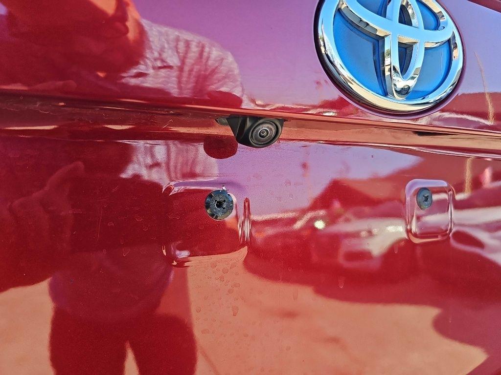 Toyota RAV4 Hybrid XLE Premium AWD (Natl) 2024