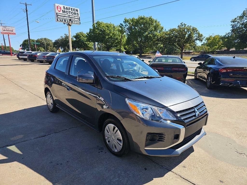 Mitsubishi Mirage ES CVT 2024