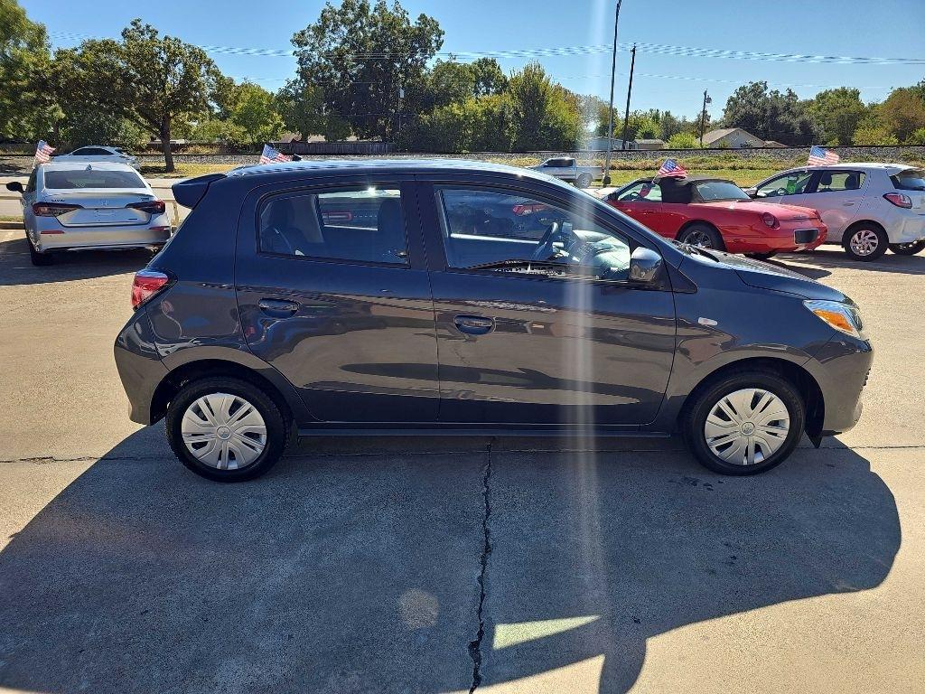 Mitsubishi Mirage ES CVT 2024