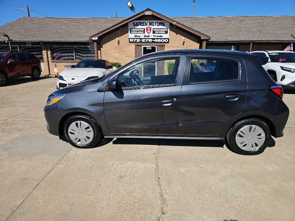 Mitsubishi Mirage ES CVT 2024