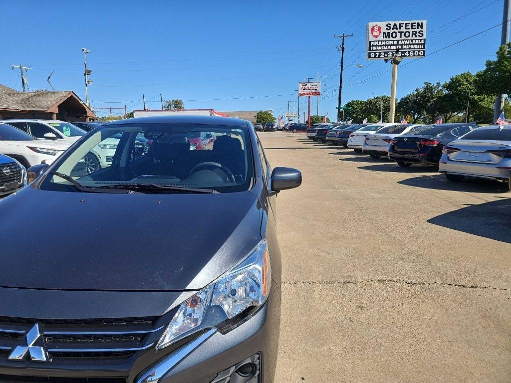 Mitsubishi Mirage ES CVT 2024