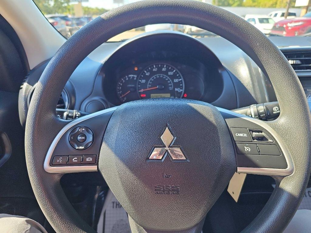 Mitsubishi Mirage ES CVT 2024