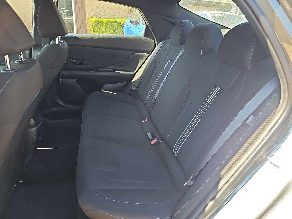 Hyundai Elantra SEL Sport IVT 2025