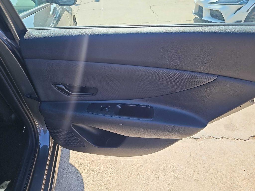 Hyundai Elantra SEL Sport IVT 2025