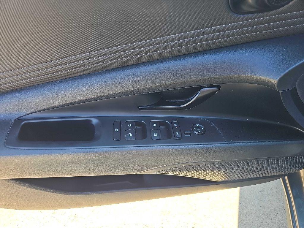 Hyundai Elantra SEL Sport IVT 2025