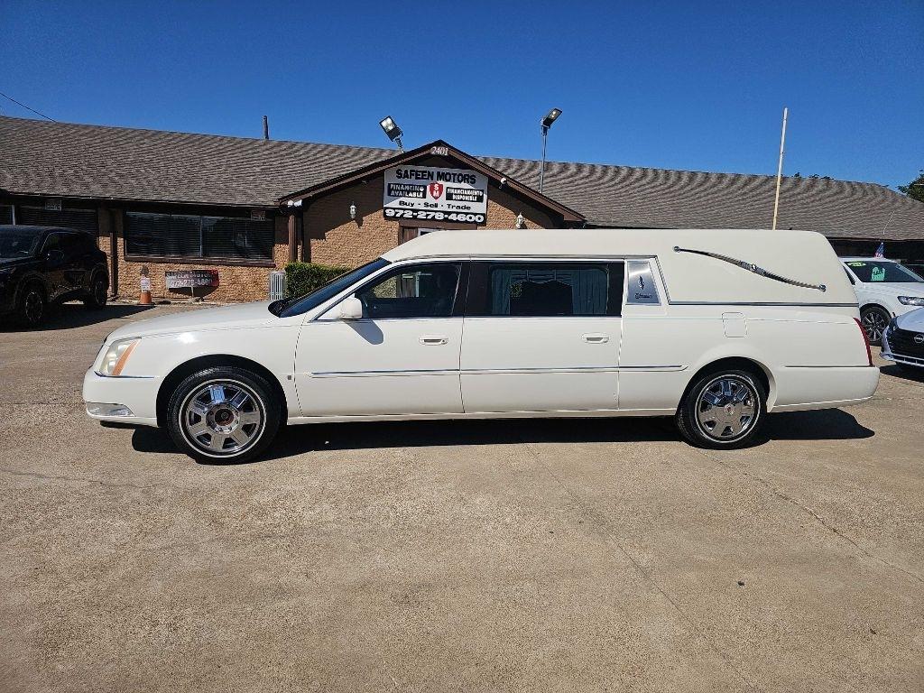 Cadillac DTS Professional 4dr Sdn Funeral Coach 1SH 2008