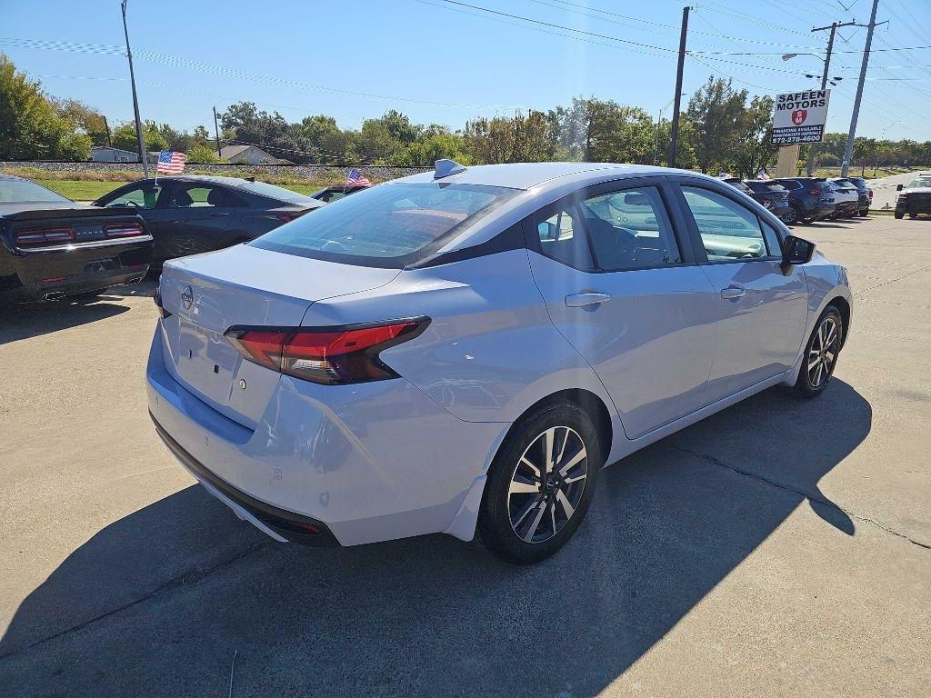 Nissan Versa SV CVT 2025