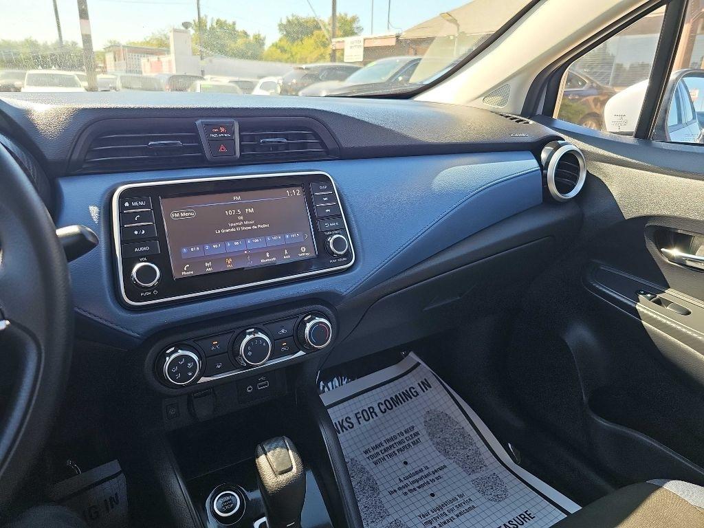 Nissan Versa SV CVT 2025
