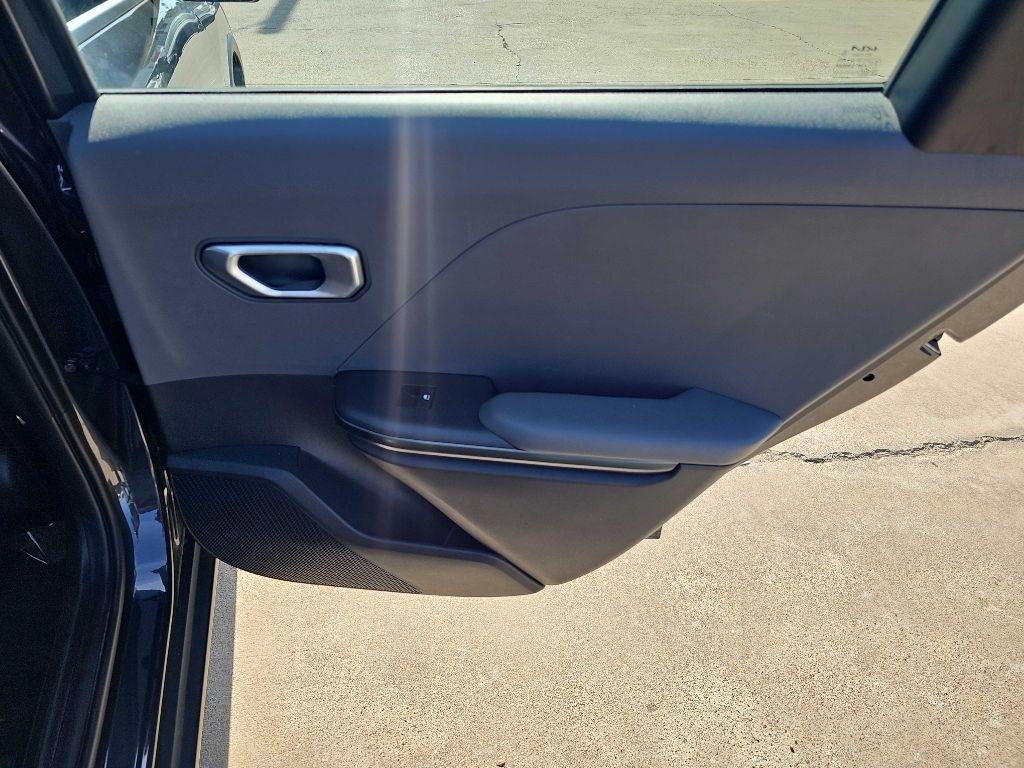 Kia K4 LXS FWD 2025