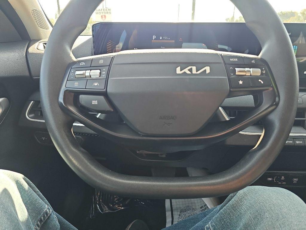 Kia K4 LXS FWD 2025