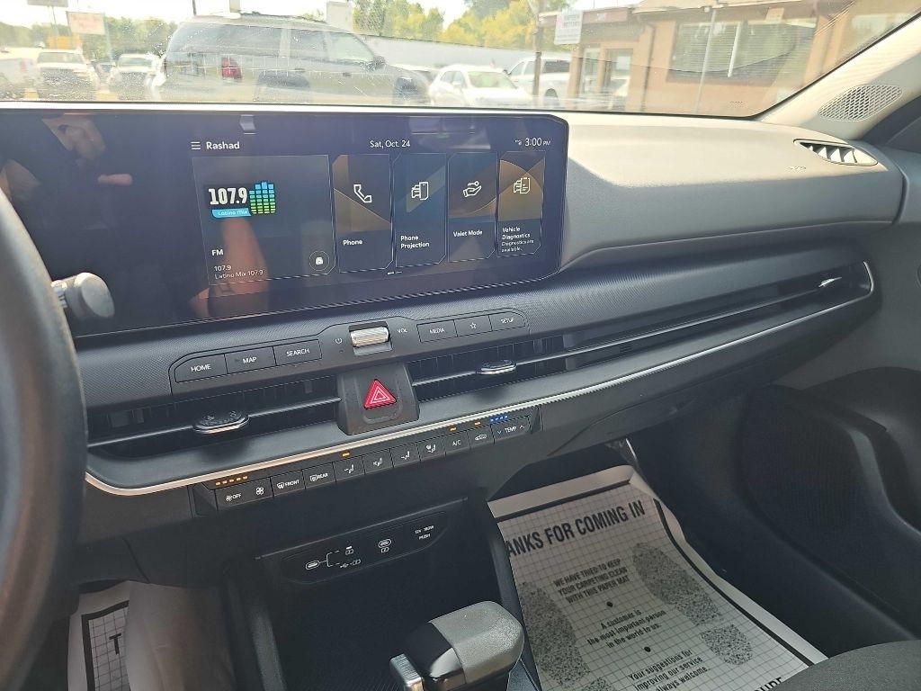 Kia K4 LXS FWD 2025