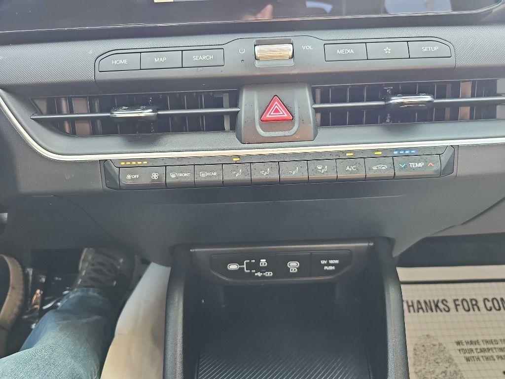 Kia K4 LXS FWD 2025