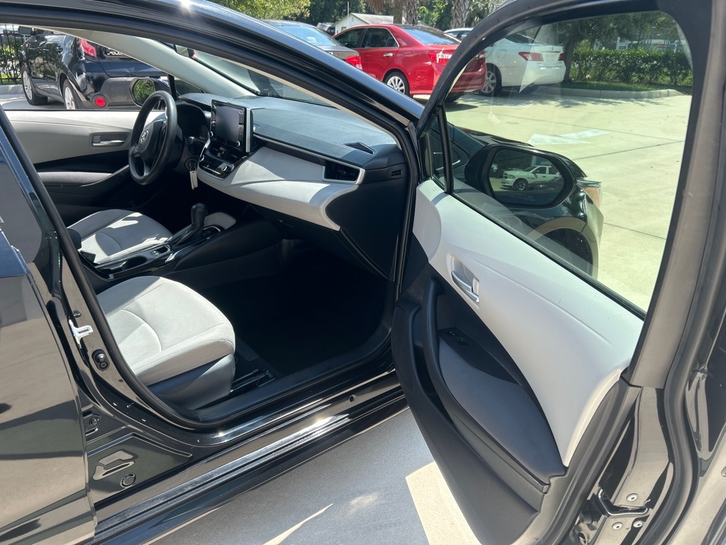 Toyota Corolla LE 2020