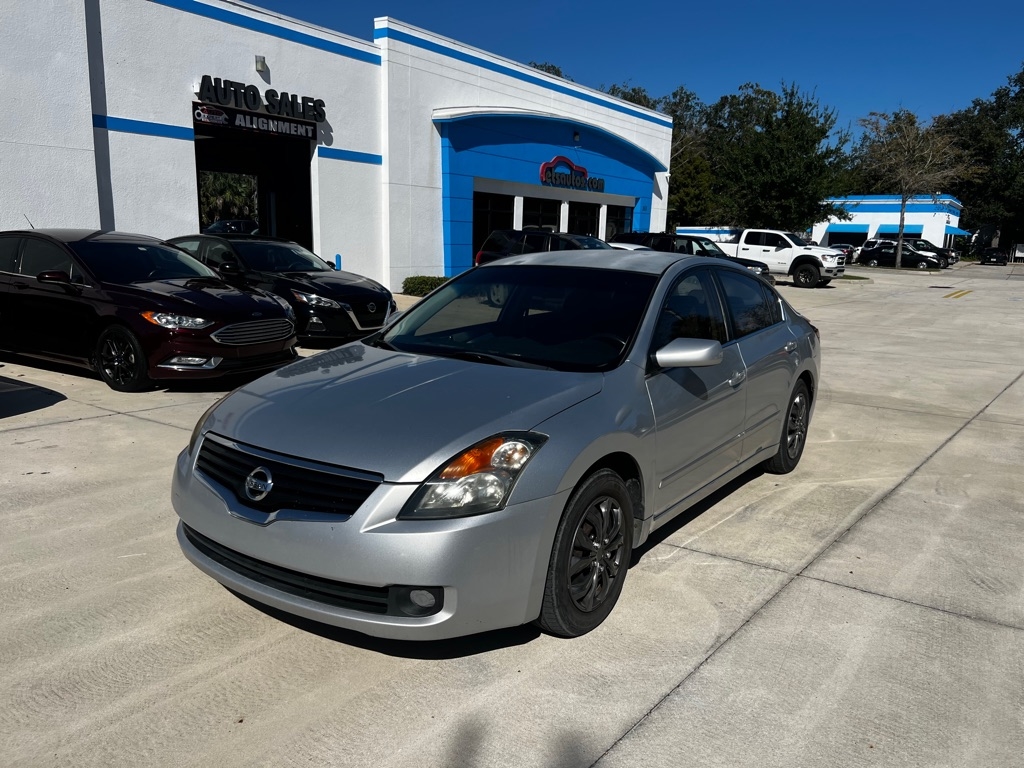 2009 Nissan Altima Base