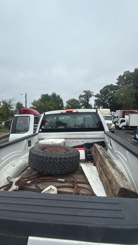 Ford F-150 XL SuperCab 8-ft. 2WD 2016